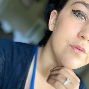 Meet your Posher, Sheyenne